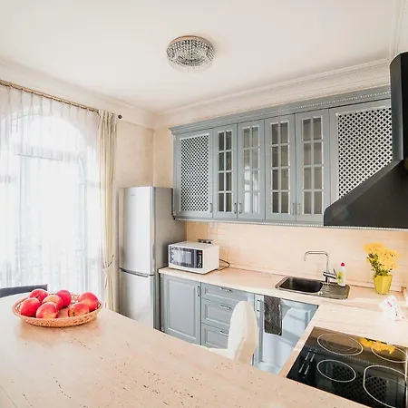 Apartment Люкс Апартаменты В Самом Центре,В Новом Доме *
